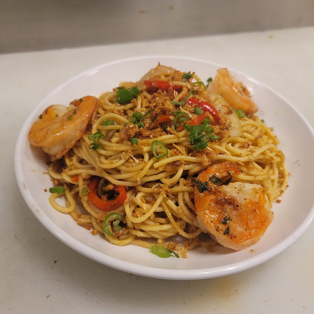 Garlic Fried Noodles