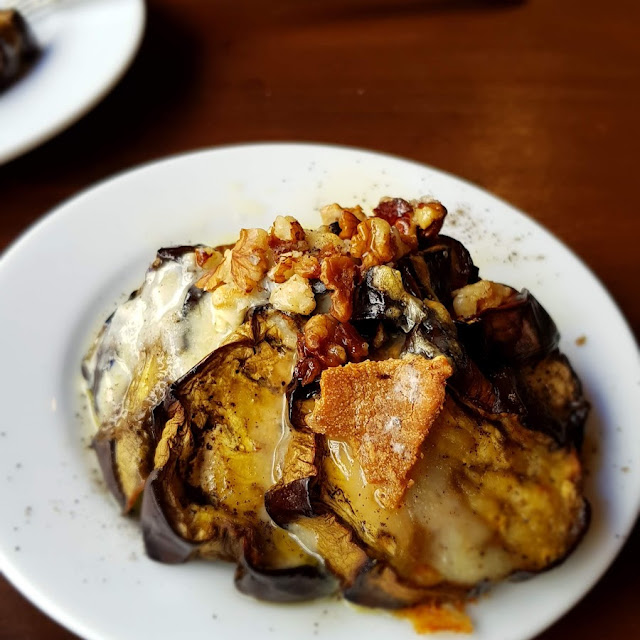Aubergine Rôtie Gorgonzola Et Noix