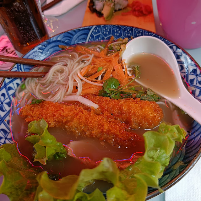 Noodle Soup with Fried Shrimp