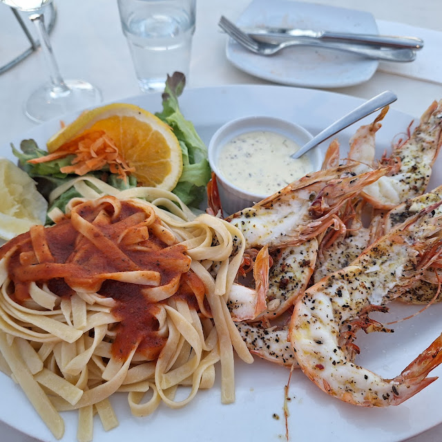 LM Prawns