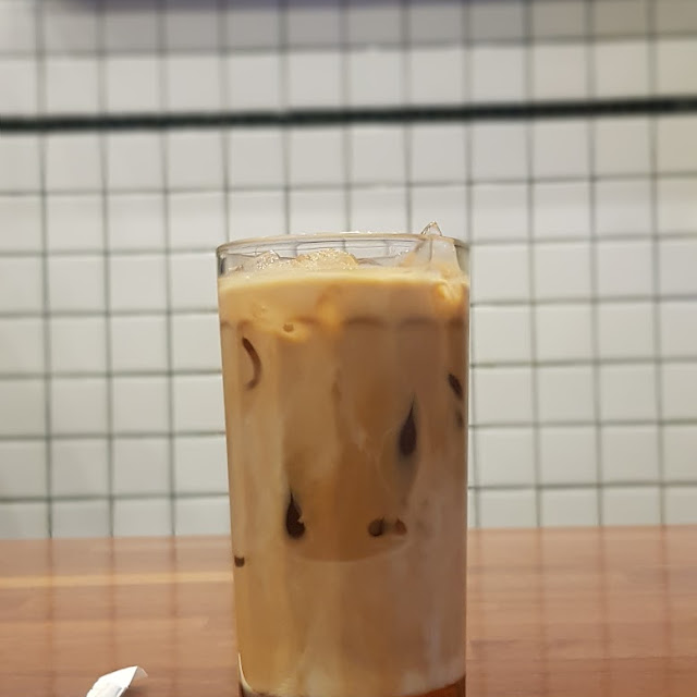 Es Cokelat Karamel and Cold Drip Coffee