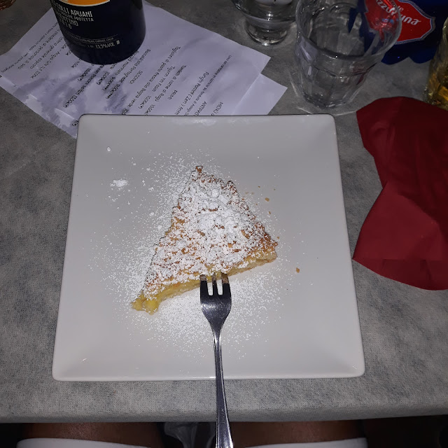 Torta Morbida Crema E Pinoli
