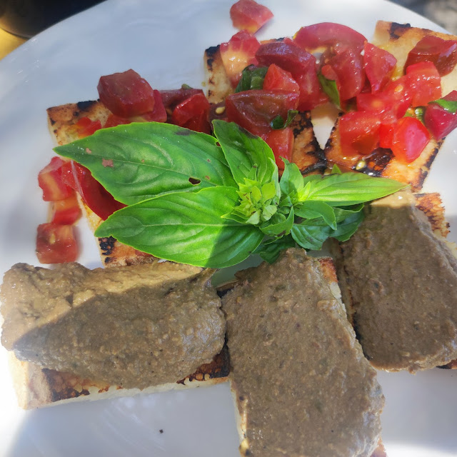 Crostini Toscani