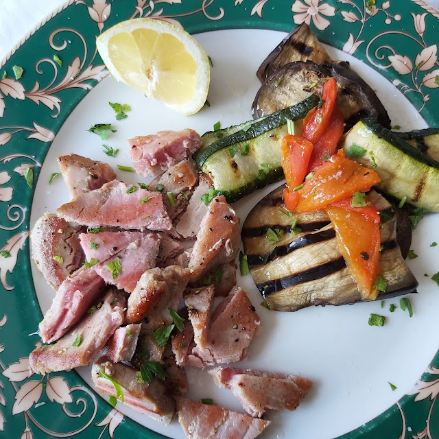Tonno Con Verdure Grigliate