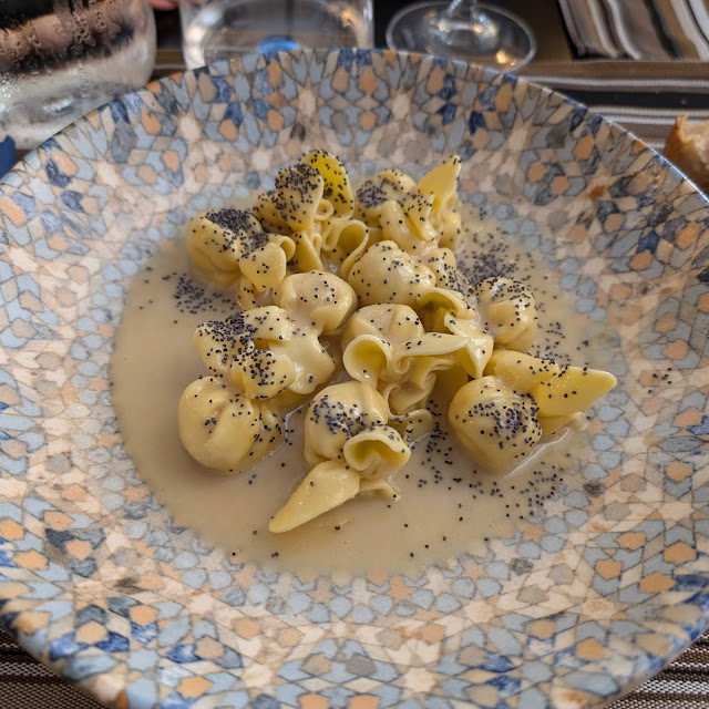 Nudel Säckchen Mit Birne Und Ricotta