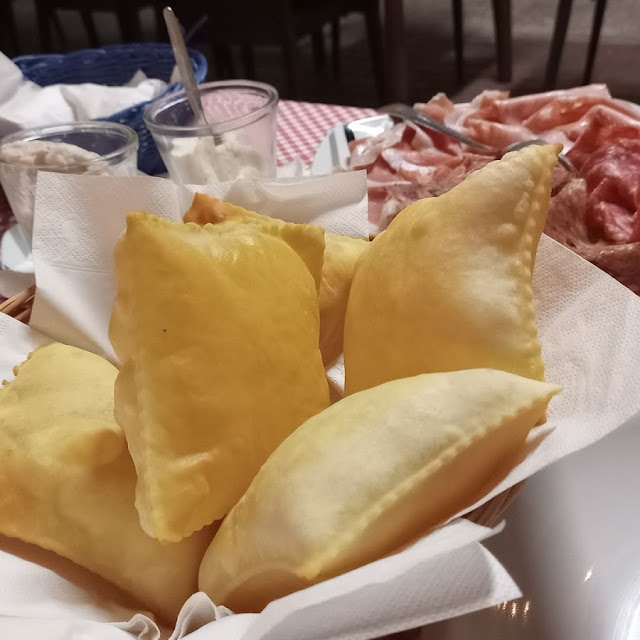 Gnocco Fritto E Salumi
