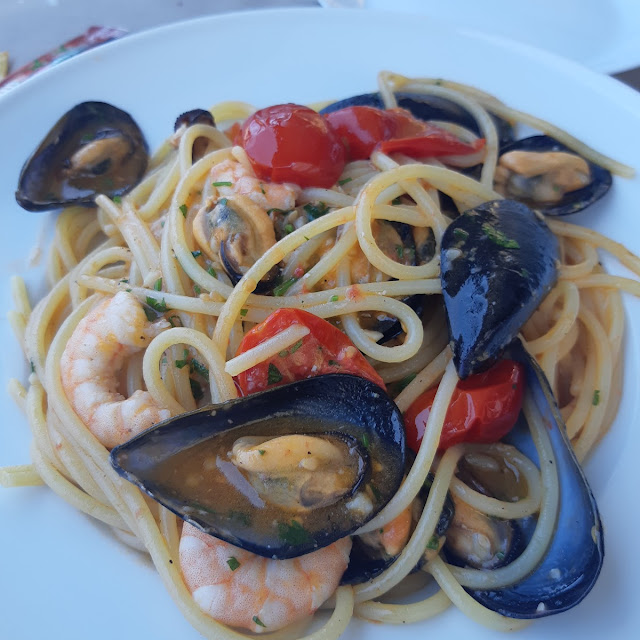 Spaghetti Pomodorini Cozze E Gamberi