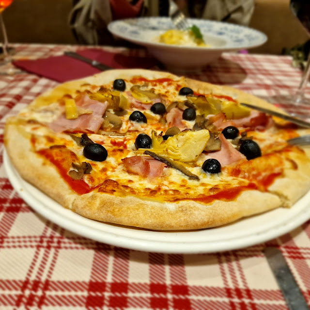 Capricciosa Pizza
