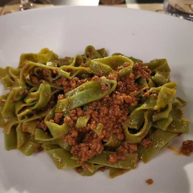Tagliatelle Verdi Al Ragù
