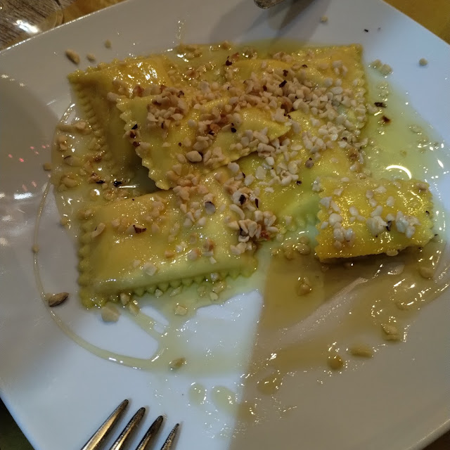 Agnolotti Al Sugo Di Arrosto