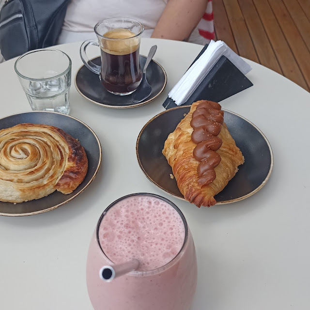 Licuado de Banana Con Frutilla