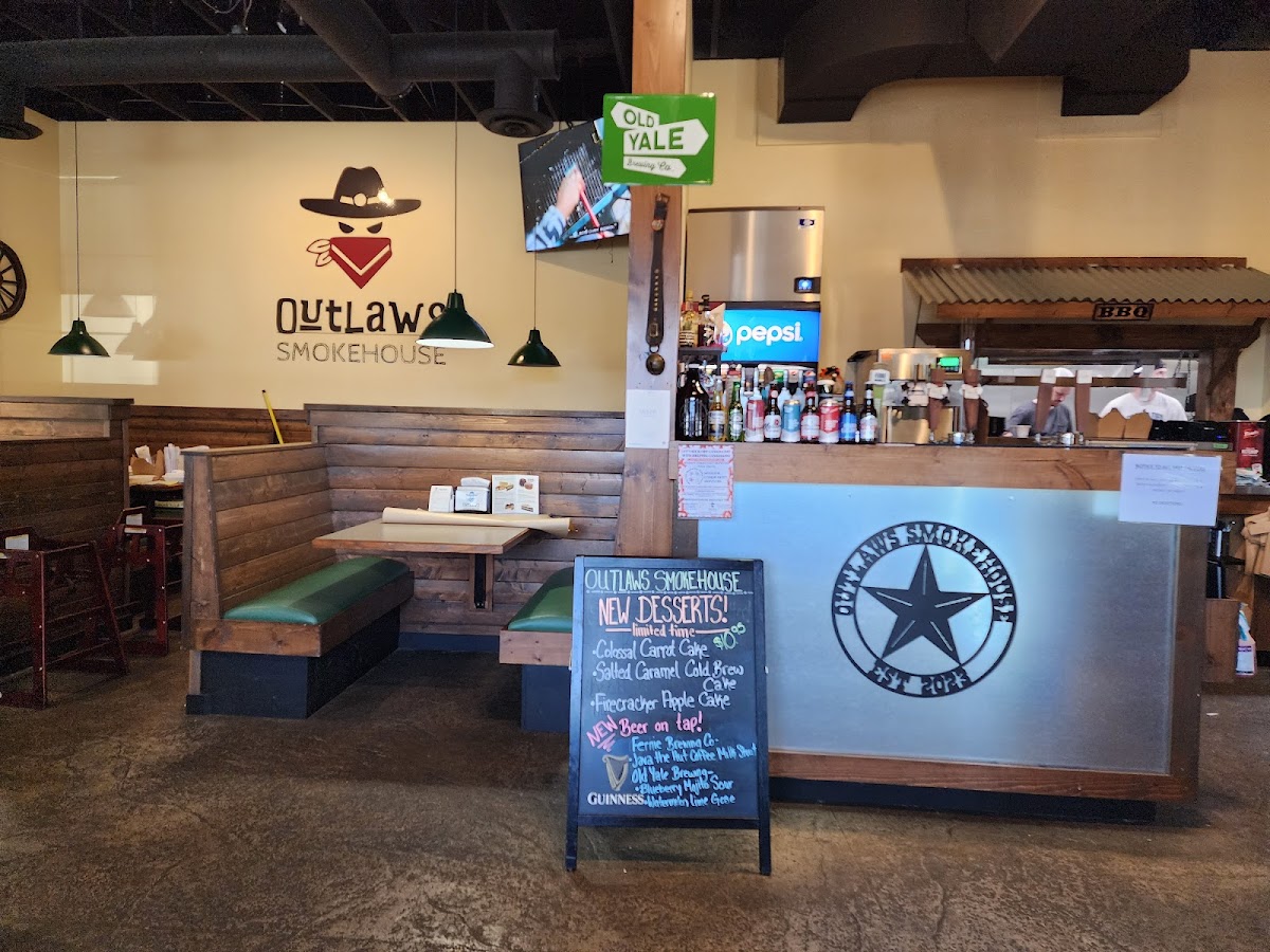 Outlaws Smokehouse