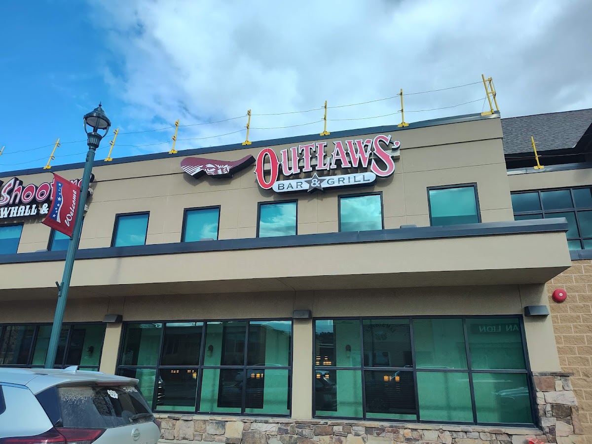 Outlaws Steakhouse