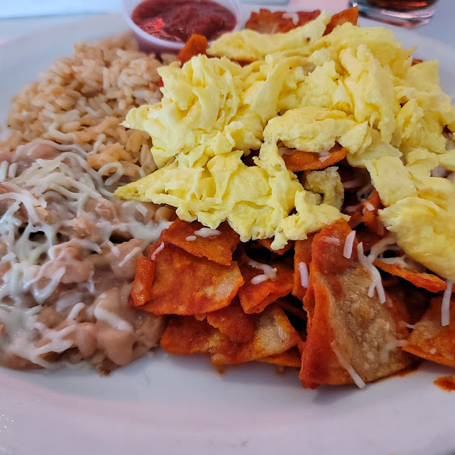 Chilaquiles Con Huevo