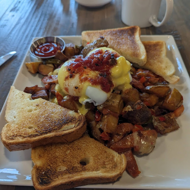 Eggs Benedict