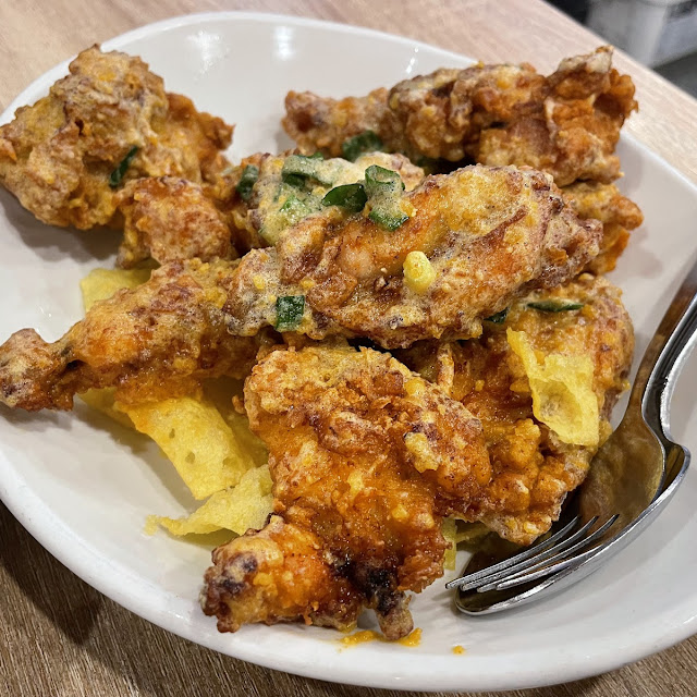 Deep Fried Chicken Ribs with Golden Egg Yolk