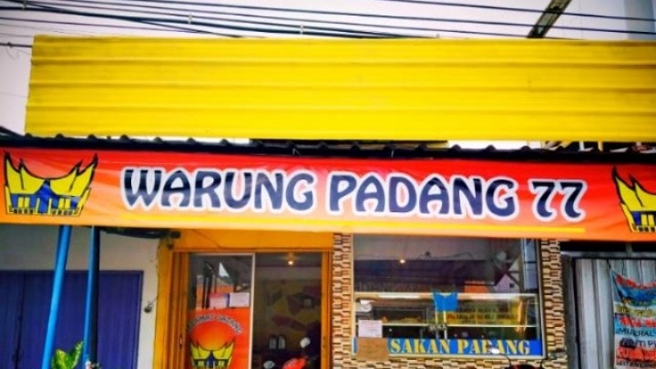 Padang 77