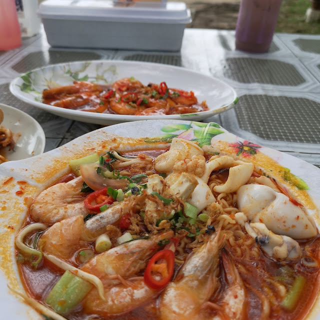 Mee Seafood