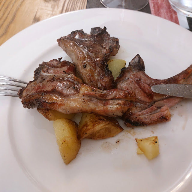 Costolette Di Agnello Alla Brace
