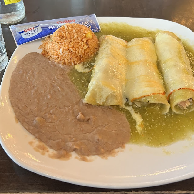 Enchiladas Verdes