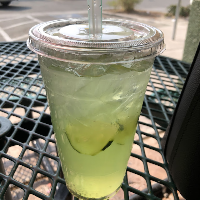 Agua De Limon Con Chia