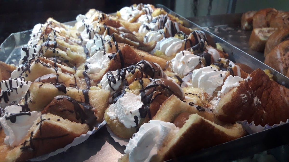 Panaderia - Confiteria la Tropilla Comidas Para Llevar