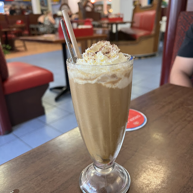 Deluxe Milkshake