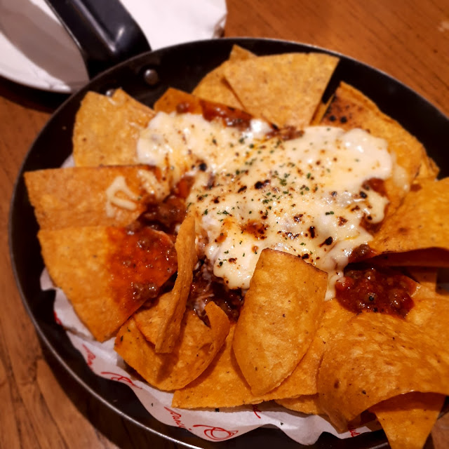 Nachos Bolognaise