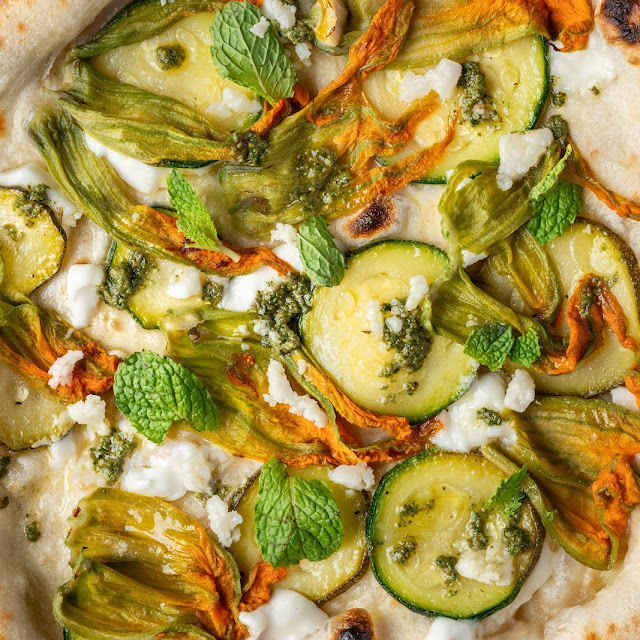 VG Vegana – Edo Vegan Mozzarella Zucchini Carpaccio Cashew Cheese Zucchini Flowers Mint Pesto