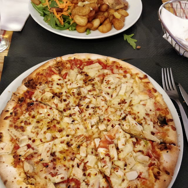 Chicken Pizza