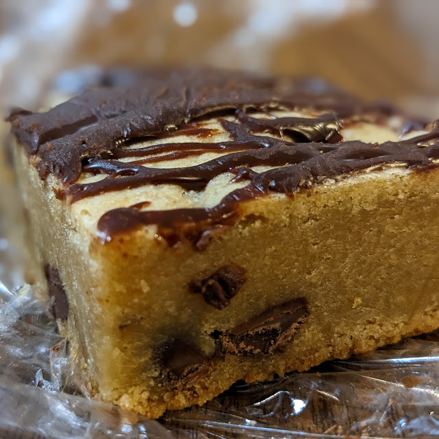 Cherry Chocolate Chip Bar