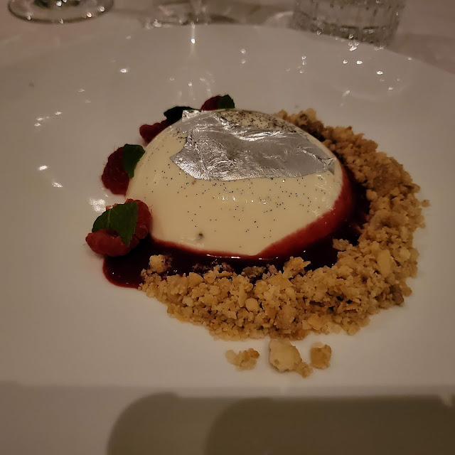 Panna Cotta Al Succo Di Lamponi