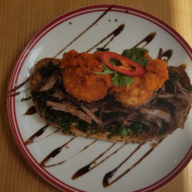 Jalanan Crumbed Eggs