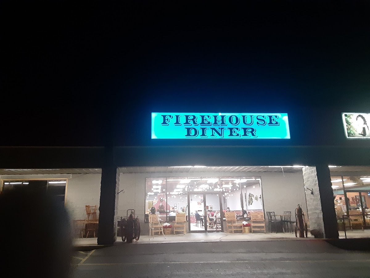 Papi's Place at Firehouse Diner