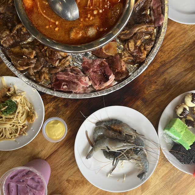 Steambot and Grill Tomyam Soup