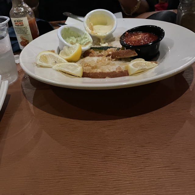 Calamari with Dipping Sauce