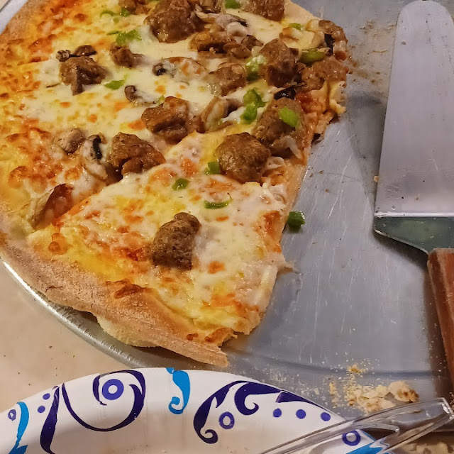 Sausage Mushrooms Black Olives Banana Peppers