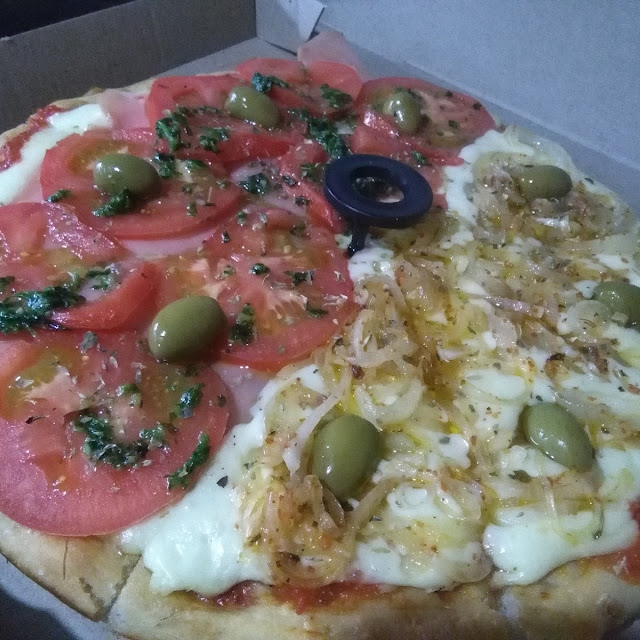 Napolitana Y Fugazzeta