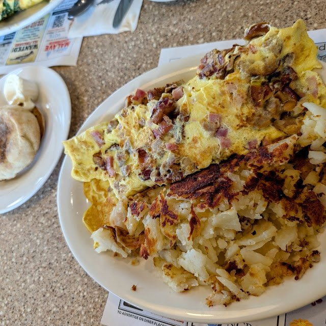 Meat Lover’S Omelette