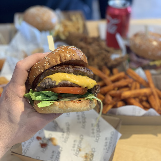 Small Mav Burger