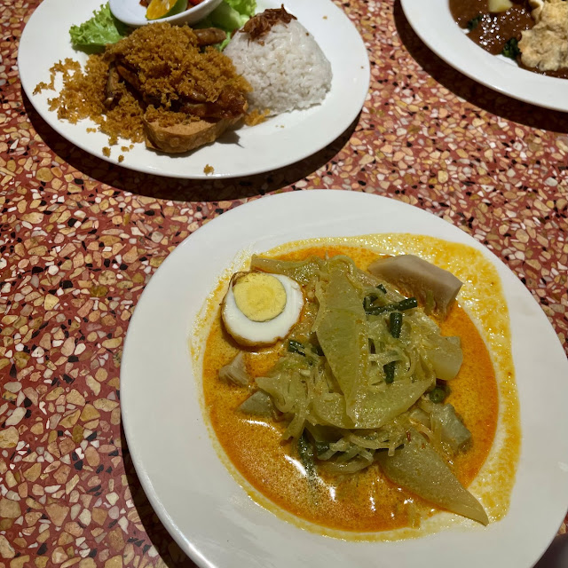 Lontong Sayur