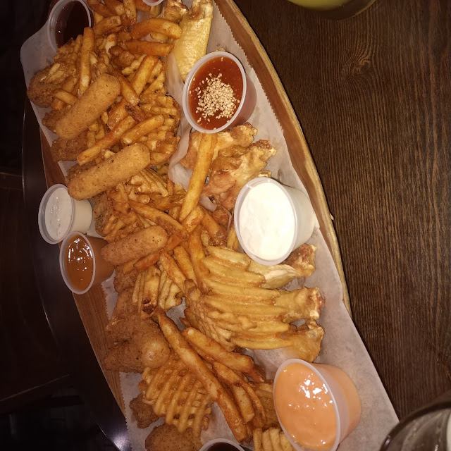 Wing Platter