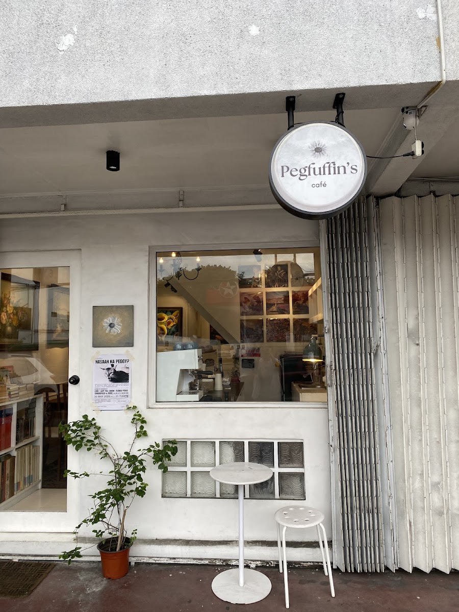 Pegfuffin's Cafe