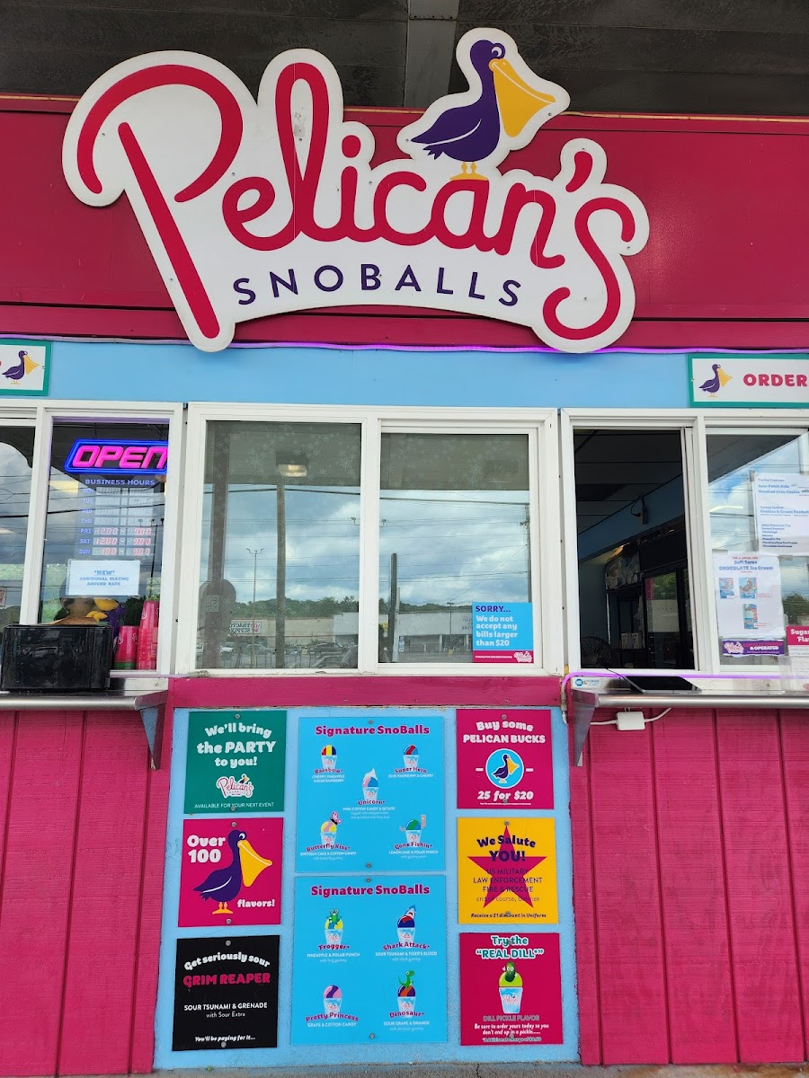 Pelican's SnoBalls - Morristown