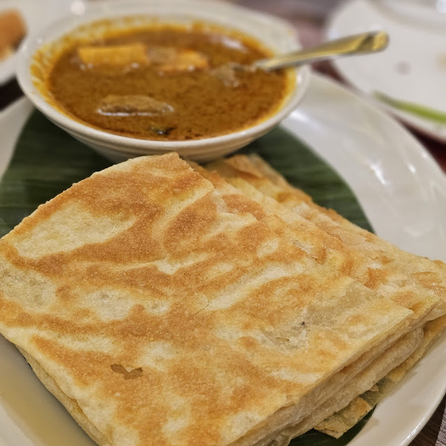 Prata & Beef Curry