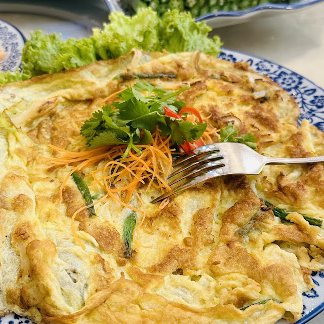 Salted Baby Shrimp Omelette
