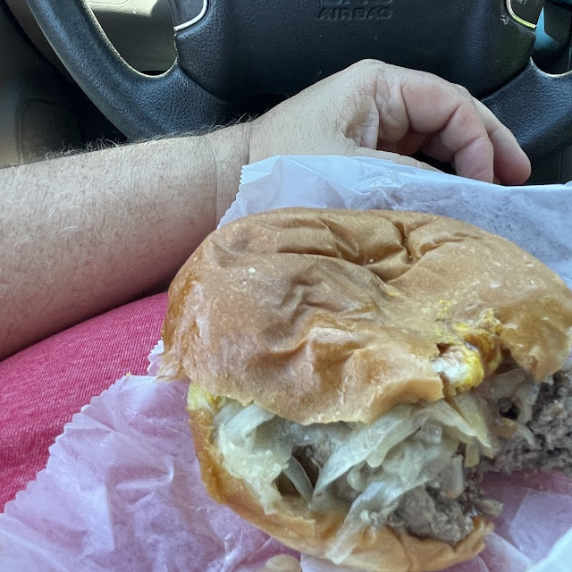 Steamed Burger with Grilled Onions