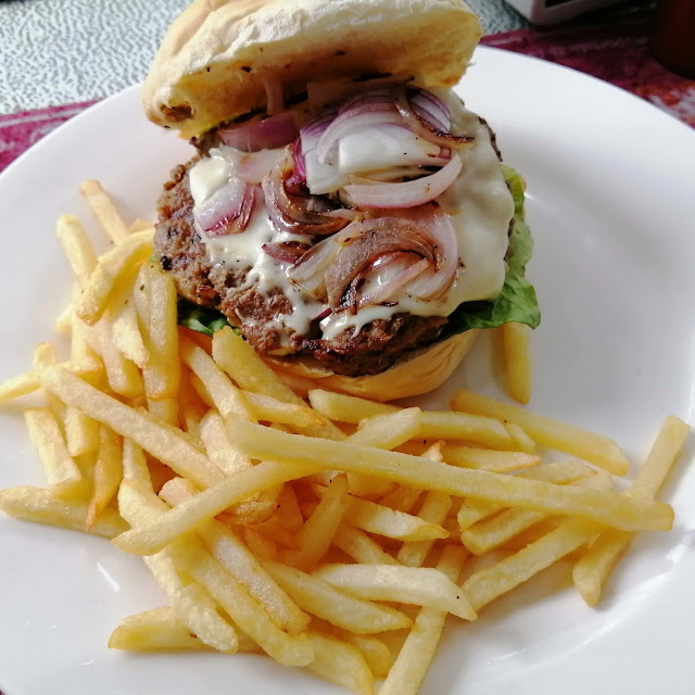 Cheeseburger