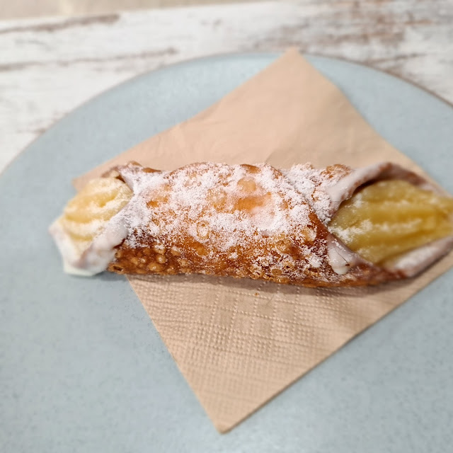 Cannoli