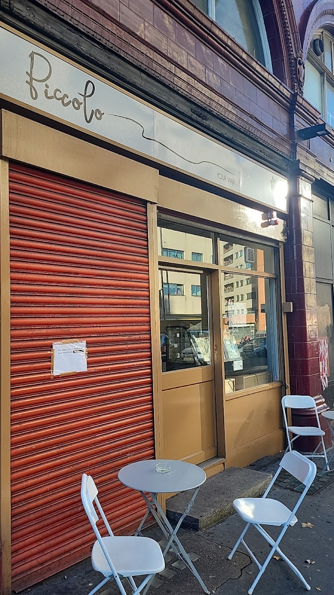 Piccolo Cafe